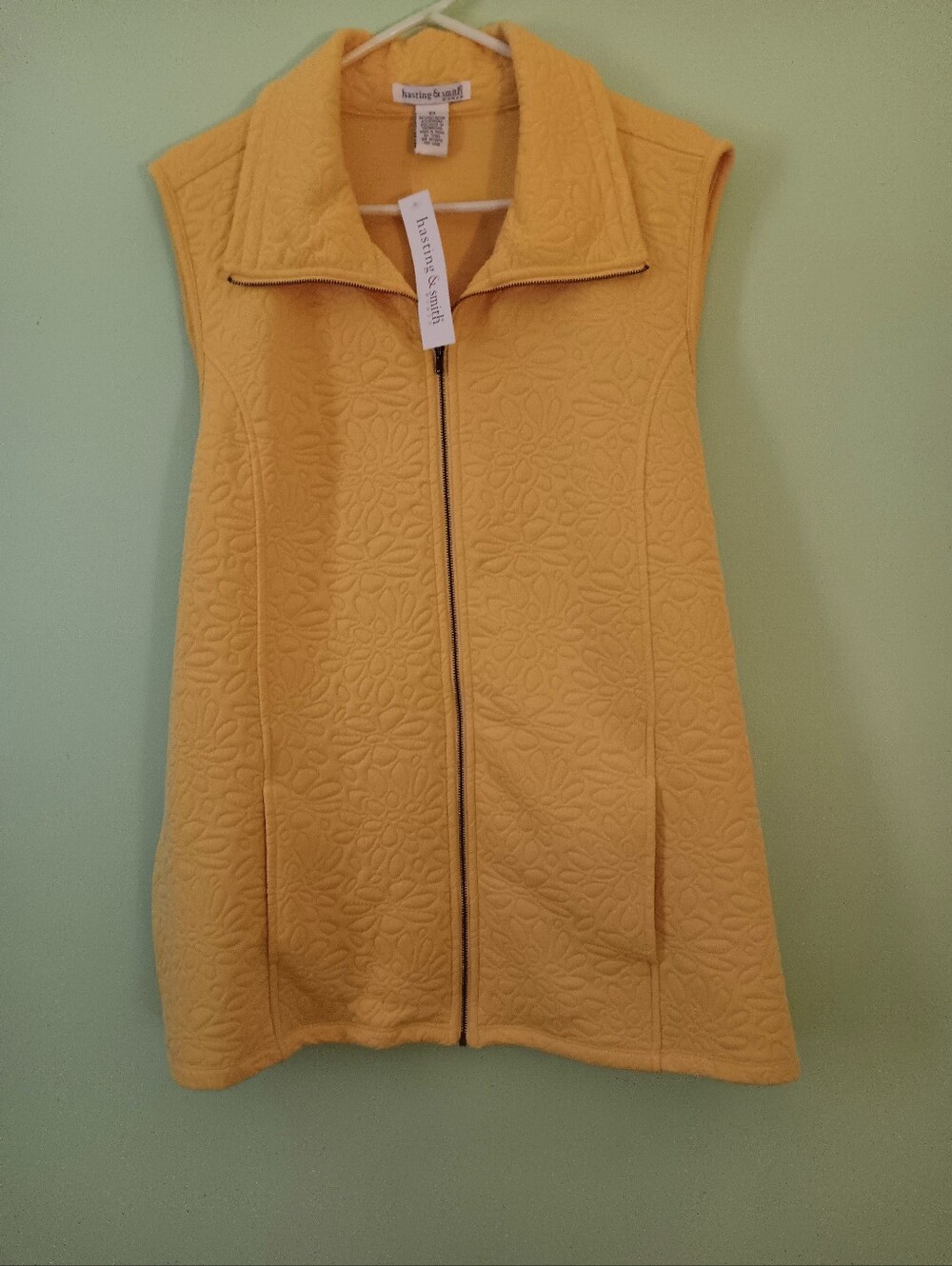 New Quilted hasting & smith Women's Vest - Picture 10 of 10